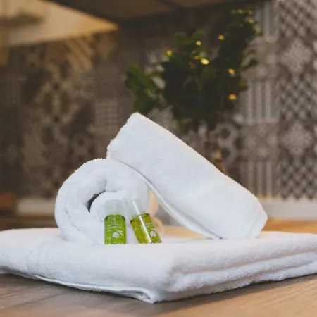 Stayeasy Corso 9 - Attic Milán