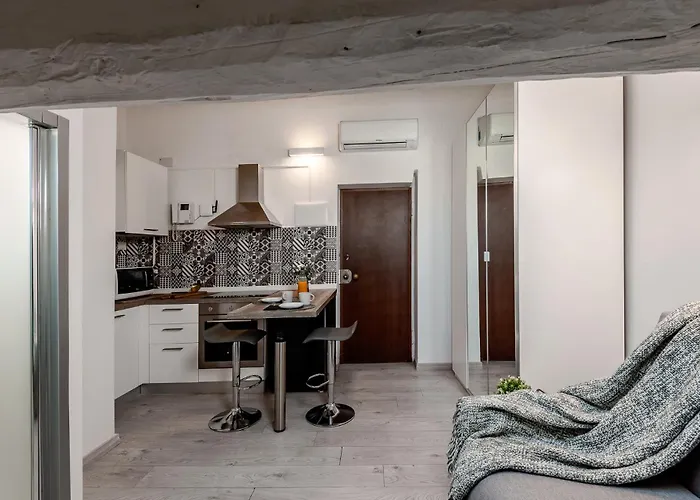 Stayeasy Corso 9 - Attic Milano