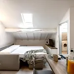 Appartement Stayeasy Corso 9 - Attic Milaan